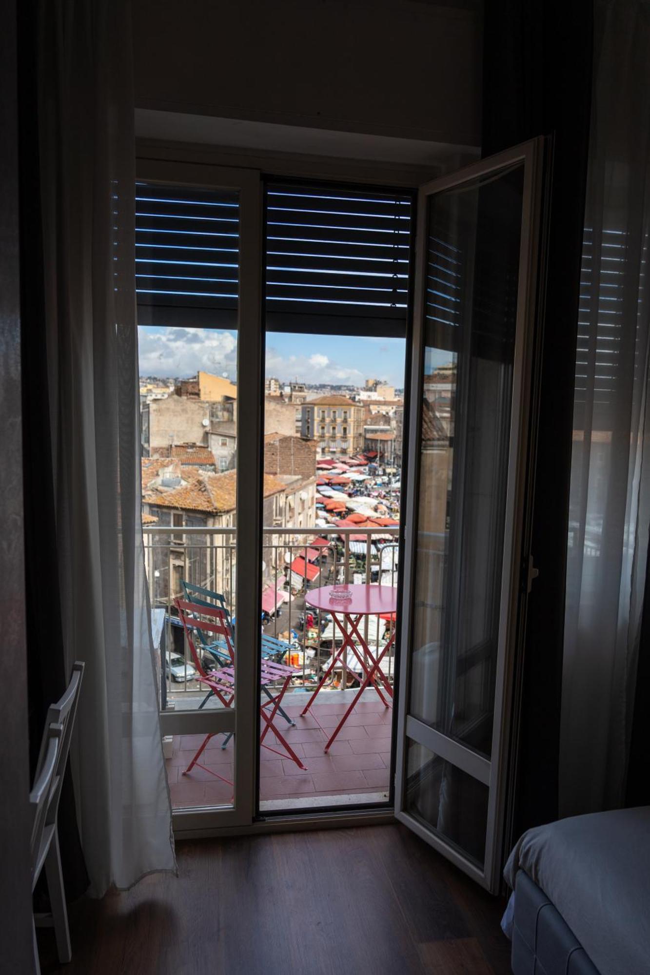 B&B I Miti Dell Etna Catania Centro Vicino Il Duomo エクステリア 写真